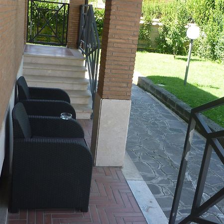 Villa Smeraldo Roma Infernetto Exteriér fotografie